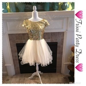 Trixxi Prom or party dress, size 11